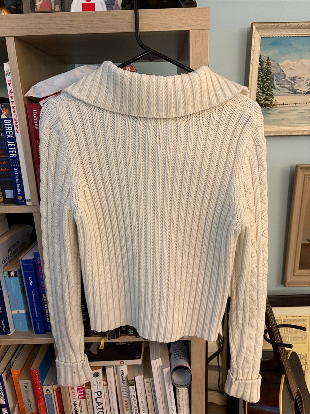 Women’s Cream Cable Knit Button-Front Sweater - Picture 3 of 4